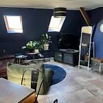 Hof27 *
